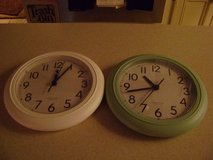 Only 1 Wall Clock Left -- The Pastel Green -- Works Great! in Kingwood, Texas